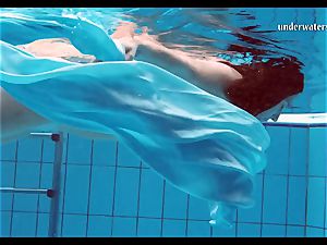 Piyavka Chehova immense bouncy jiggly udders underwater